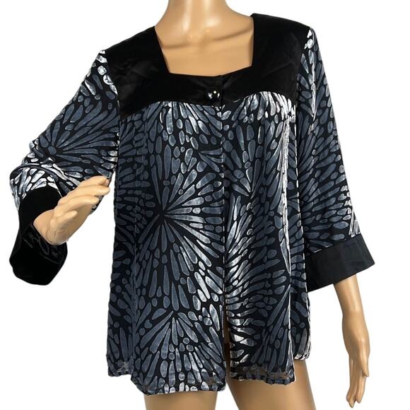 Bob Mackie Women's Silk Burnout Jacket Black Silver  Size M Wearable Art - Picture 1 of 8